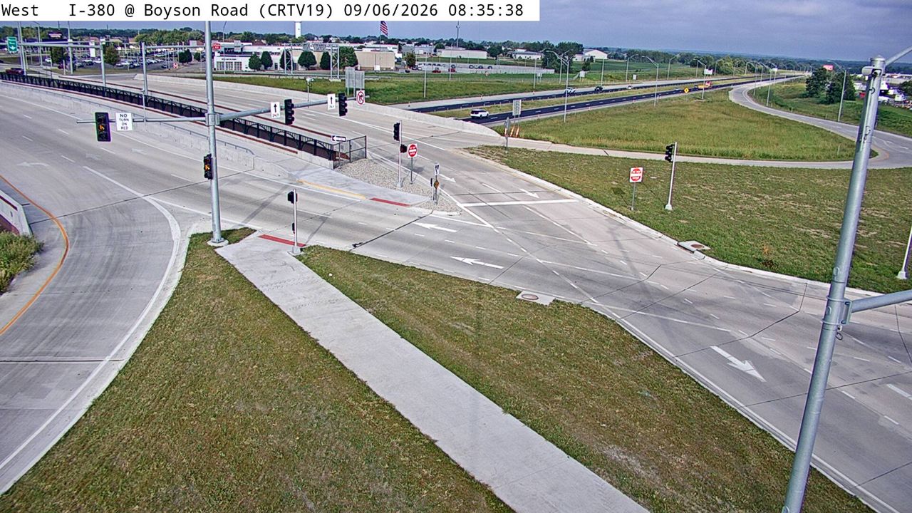 I-380 @ MM 25.3 (Boyson Rd) live camera view