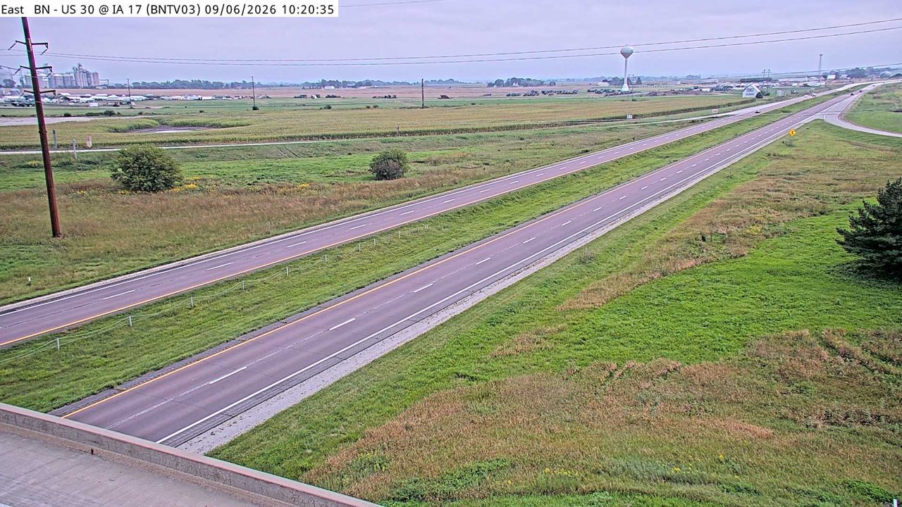 US 30 @ MM 137.3 (IA 17) live camera view