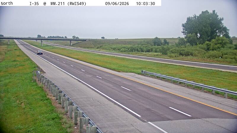 I-35 MM 211 @ Worth County/Hanlontown live camera view