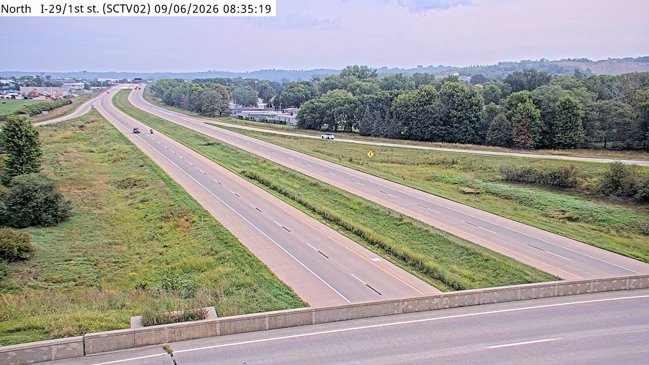 I-29 @ MM 141.3 (1st St - Sergeant Bluff) live camera view