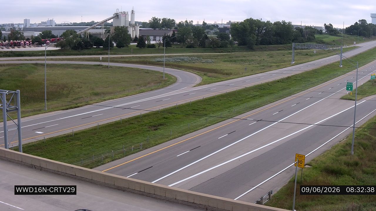 US 30 @ MM 250.7 (Kirkwood Blvd SW - N) live camera view