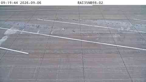 Rest Area: I-35 NB MM 98 near Elkhart live camera view