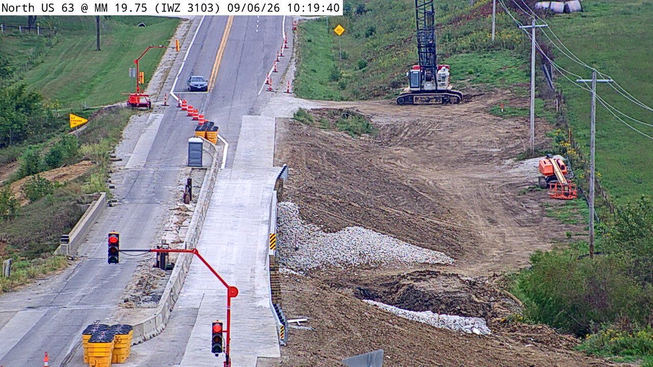 US 63 @ MM 19.75 (IWZ 3103) live camera view