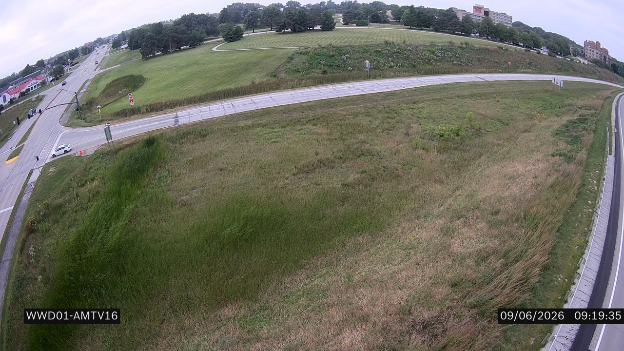 US 30 @ MM 147 (S University Blvd) live camera view