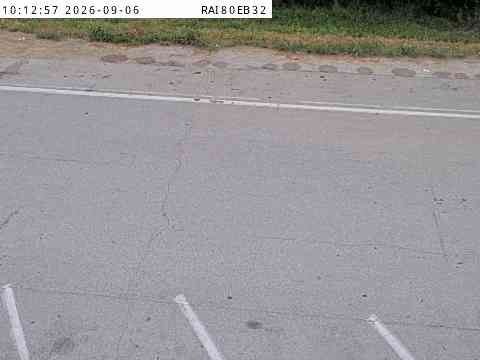 Parking Only: I-80 EB MM 32 near Shelby live camera view