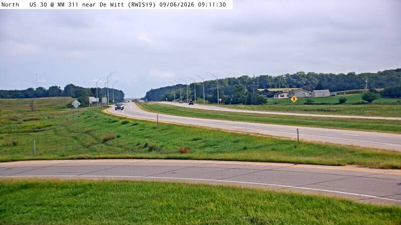 US 30 MM 311 @ De Witt live camera view