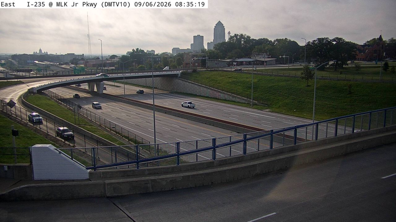 I-235 @ MM 7.4 (MLK Pkwy) live camera view