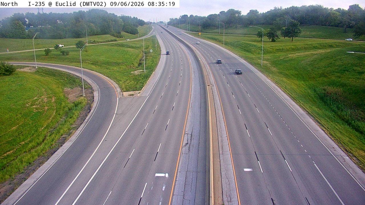 I-235 @ MM 12.6 (Euclid Ave) live camera view