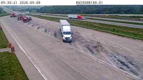 Rest Area: I-80 EB MM 180 near Grinnell live camera view