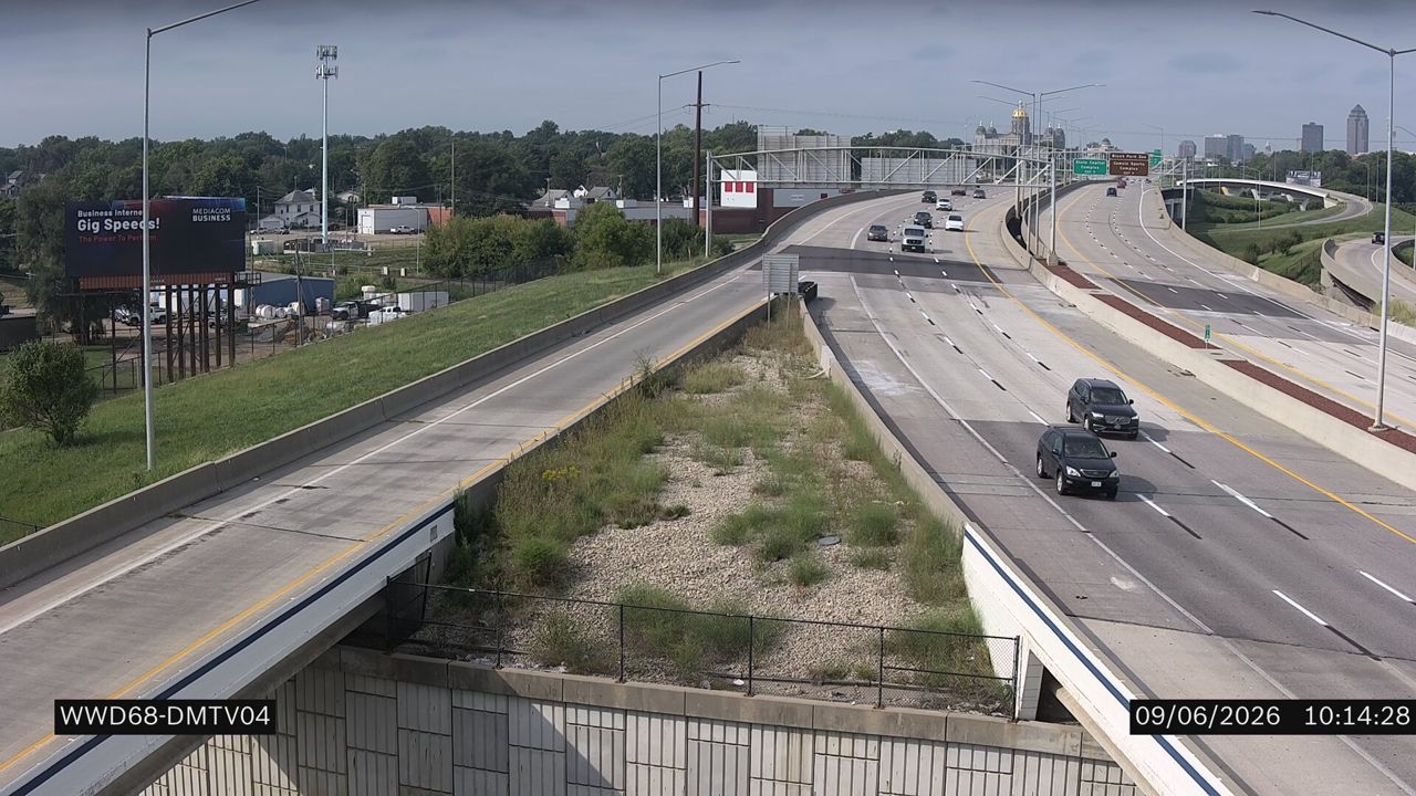 I-235 @ MM 10.8 live camera view