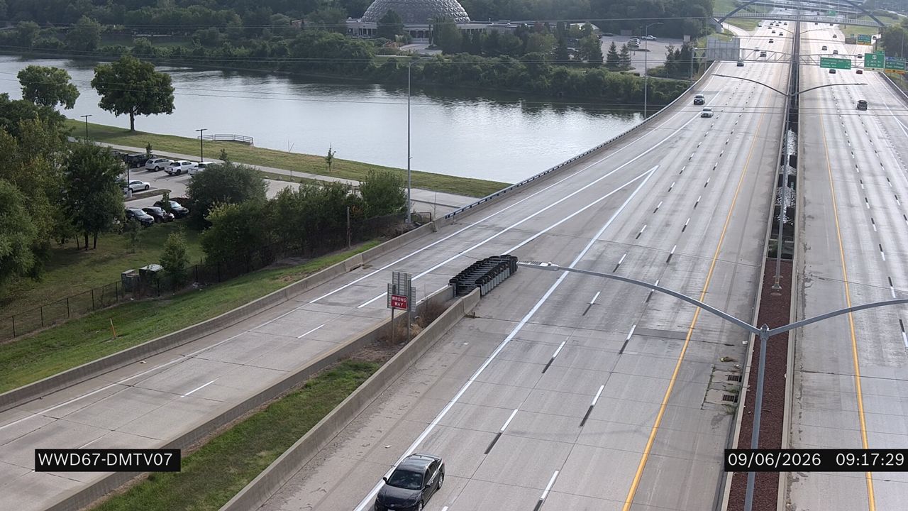 I-235 @ MM 8.7 live camera view