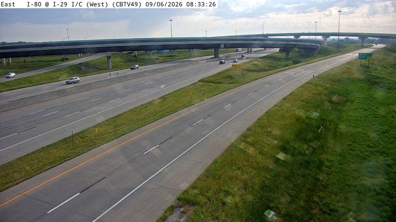 I-80 @ MM 0.5 (West I-29 Interchange - W) live camera view