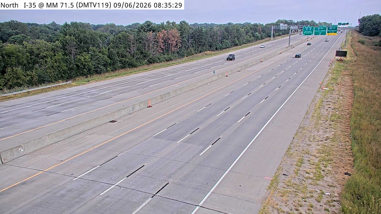 I-35 @ MM 71.5 (EP True Pkwy) live camera view