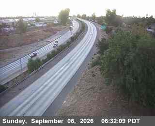99 - SB SR 99 Crows Landing Rd live camera view