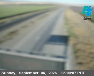 126 - WB SR 132 E/O I-580 live camera view
