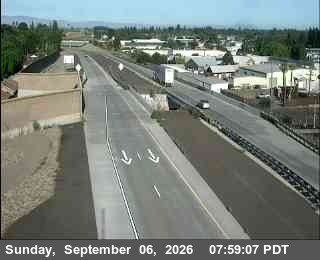 161 - E/O Emerald Ave live camera view