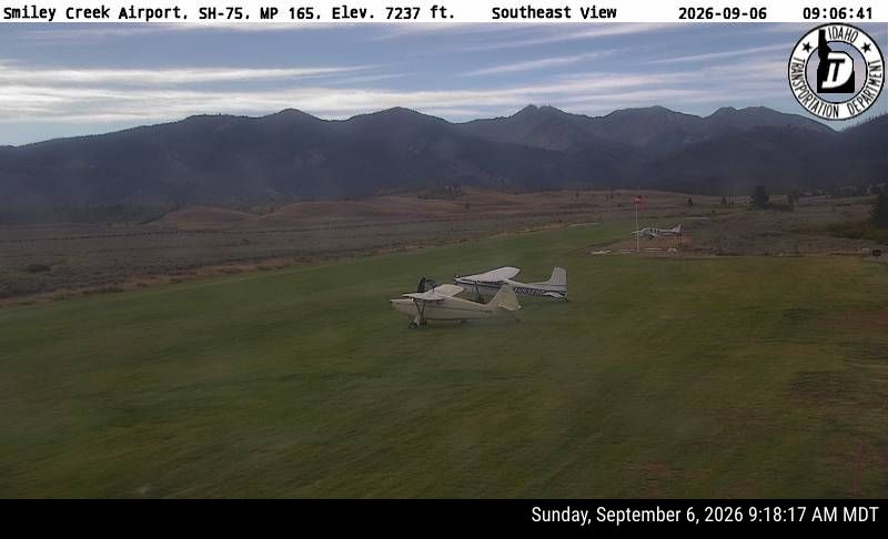 SH-75 Smiley Creek Airport live camera view