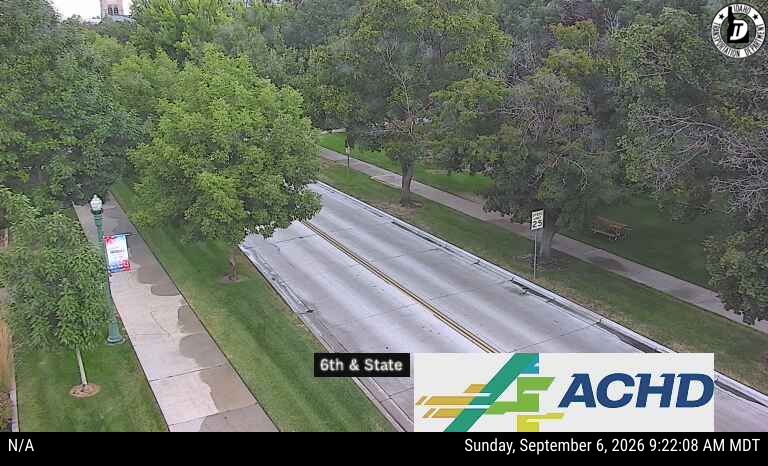State & 6th live camera view