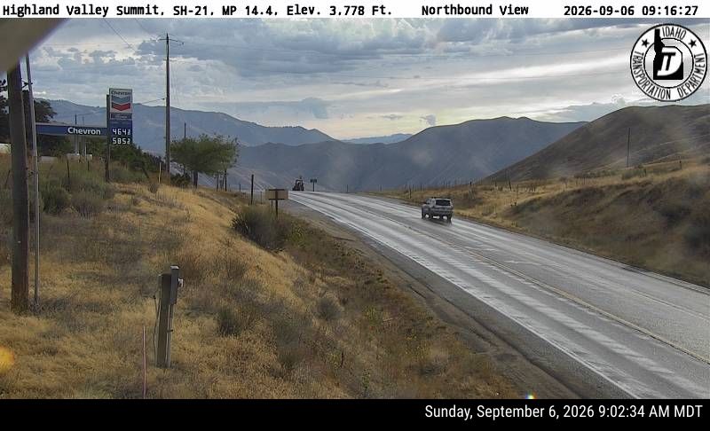 SH-21 Highland Valley Summit live camera view