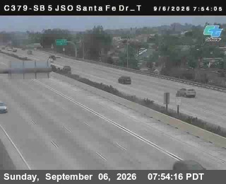 (C379) I-5 : Just South of Santa Fe Drive Top live camera view