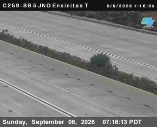(C259) I-5 : SB Just North of Encinitas Top live camera view
