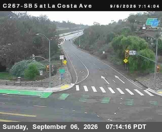 (C267) I-5 : SB at La Costa Avenue live camera view