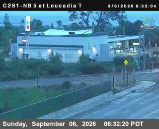 (C261) I-5 : NB at Leucadia Top live camera view