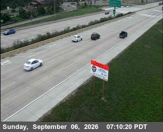 (C240) I-5 : SB at Lomas Santa Fe Drive T live camera view