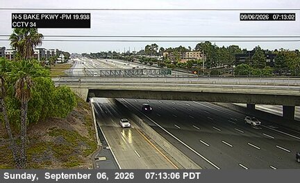 I-5 : (34) Bake Parkway (Lake Forest) live camera view