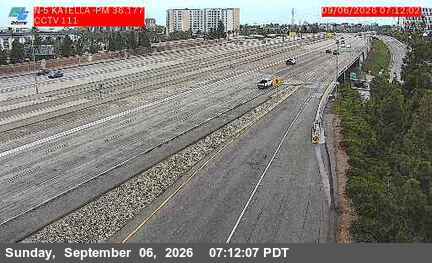 I-5 : (111) Katella Avenue live camera view