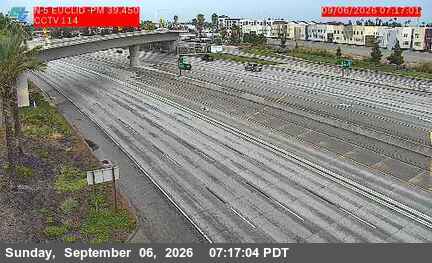 I-5 : (114) Euclid Avenue live camera view