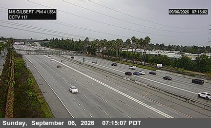 I-5 : (117) Gilbert Street live camera view