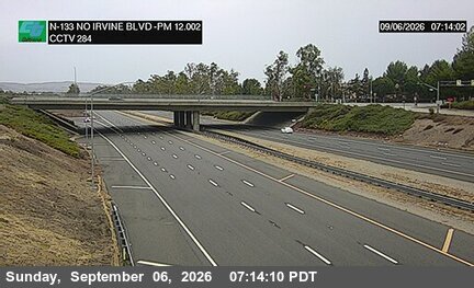 SR-133 (284): North of Irvine Boulevard Overcross live camera view