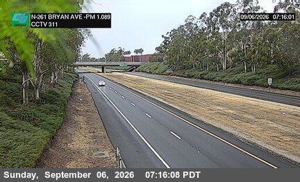 SR-261 : (311) 100 Meters South of Bryan Avenue Overcross live camera view
