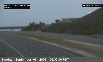 SR-73 : (334) El Toro Road Offramp live camera view