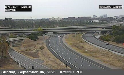SR-73 : (349) Bison Avenue Overcross live camera view