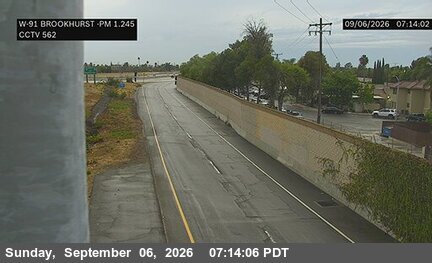 SR-91 : (562) Brookhurst St live camera view