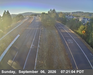 US-101 : Ukiah / State Street - Looking South (C026) live camera view