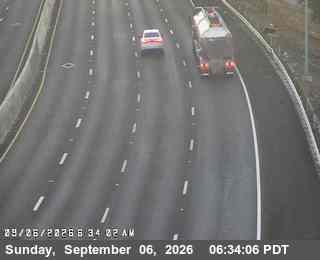 I-80 : Pinole Valley Road live camera view