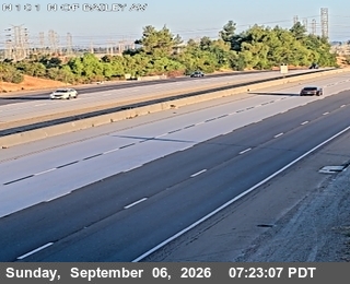 US-101 : North Of Bailey Avenue live camera view
