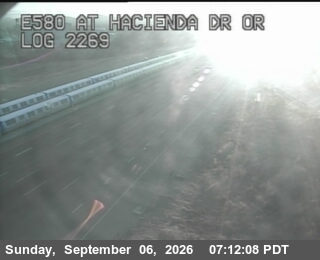 I-580 : Hacienda Dr OR live camera view