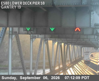 I-580 : Lower Deck Pier 59 live camera view