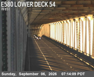 I-580 : Lower Deck Pier 54 live camera view