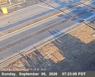 US-101 : San Martin Weight Station live camera view