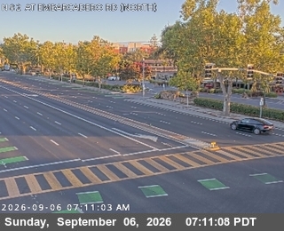 SR082 : Embarcadero live camera view
